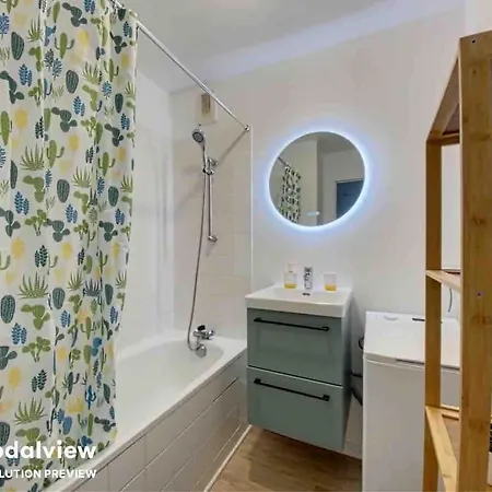 Apartament Au Bord Du